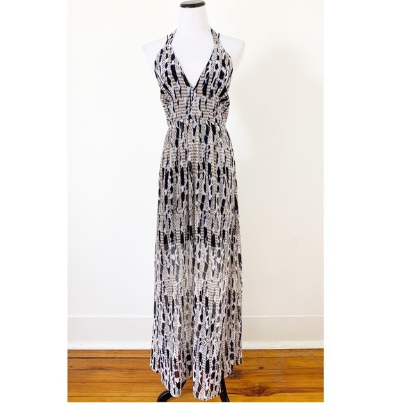 New BB Dakota Maxi Dress Halter Open back - Picture 3 of 8